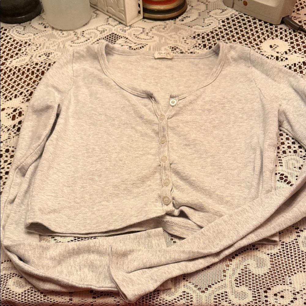 Brandy Melville Light Gray Buttoned Top